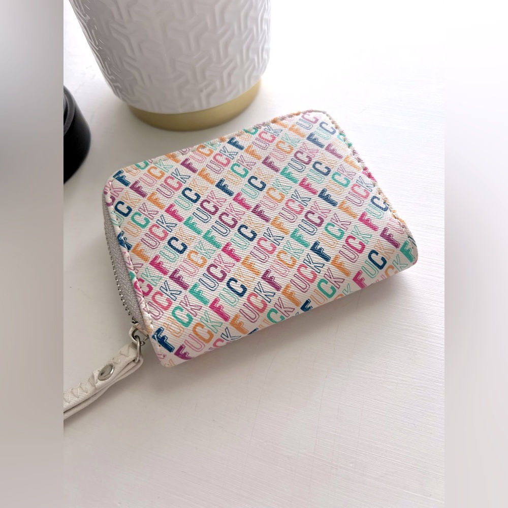 NWOT Wristlet - Multicolored
